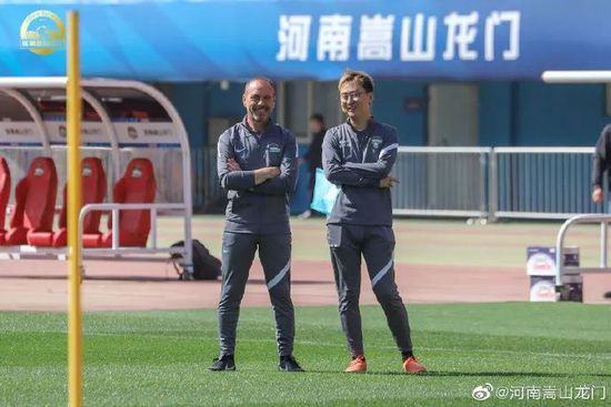 丝袜阿姨